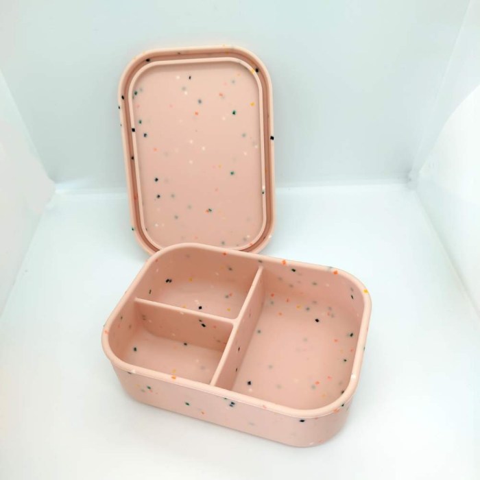 Φαγητοδοχείο σιλικόνης με χωρίσματα